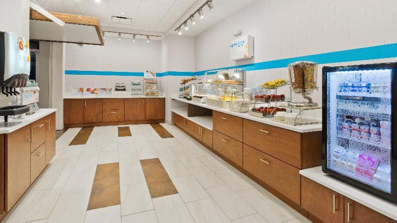 Holiday Inn Express & Suites Medina By Ihg Экстерьер фото